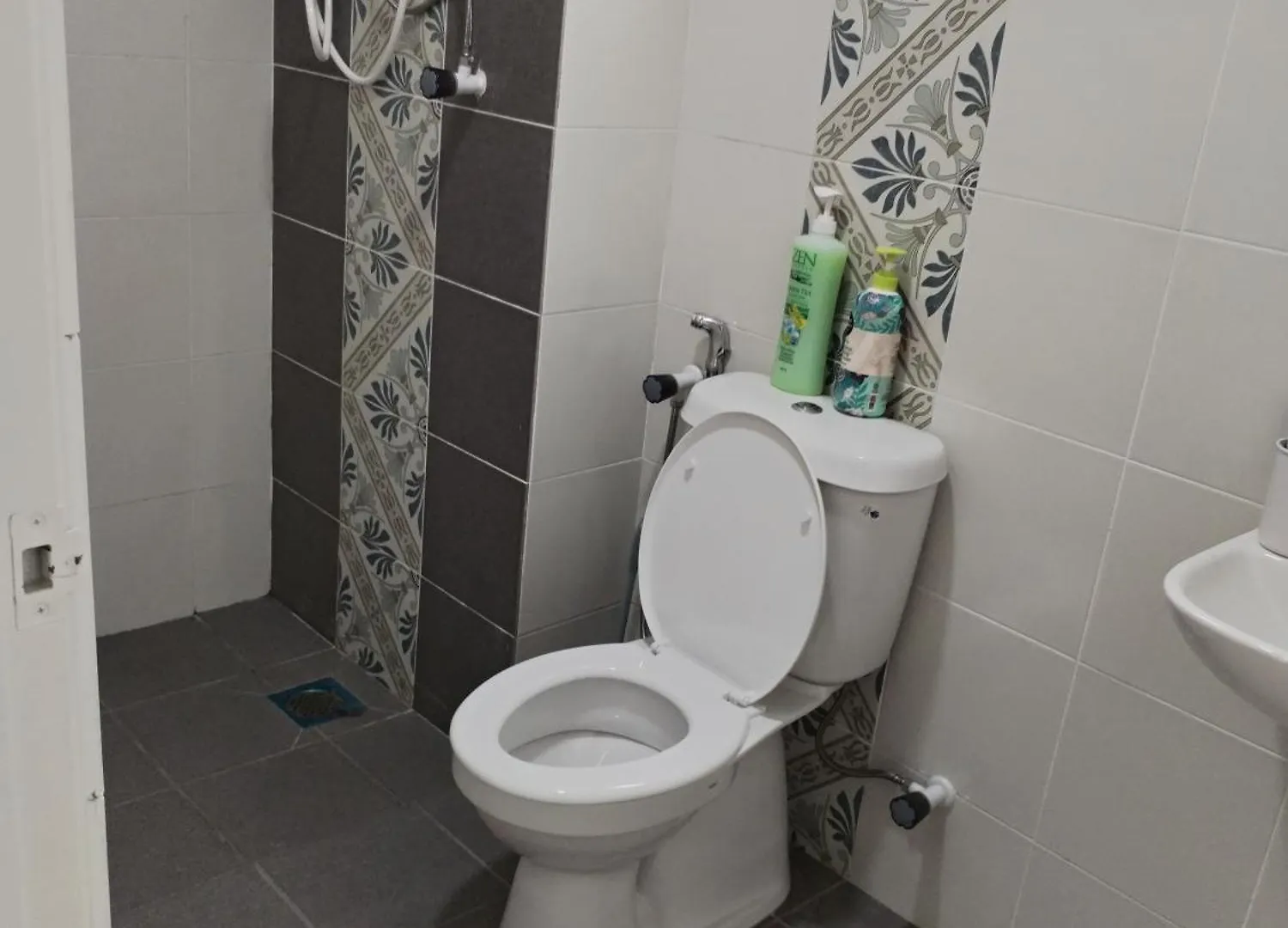 Al Qarni Homestay ايبوه